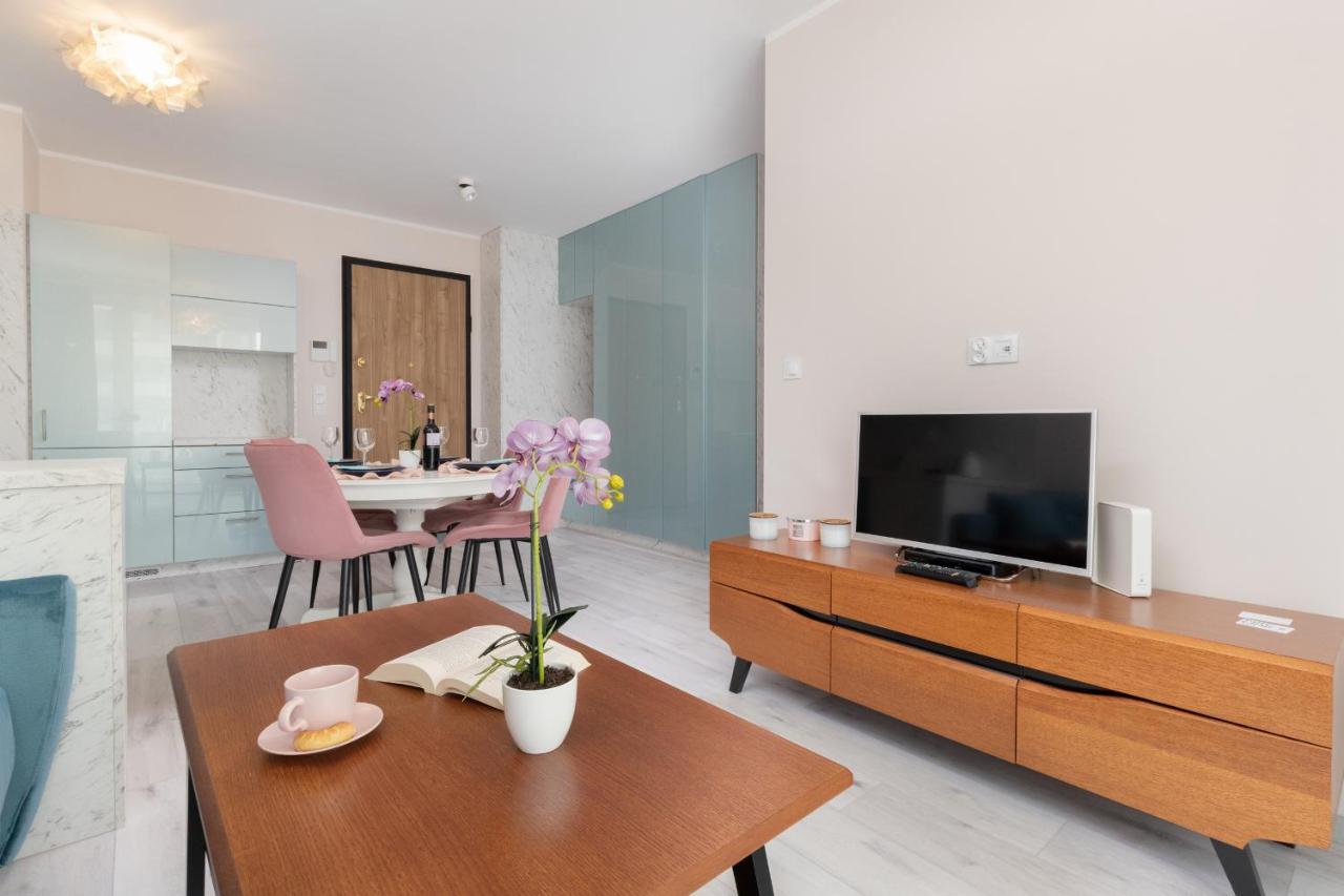 Plac Unii Apartment Gdynia By Noclegi Renters المظهر الخارجي الصورة